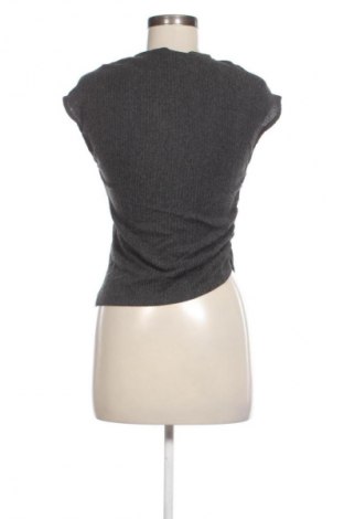 Дамски топ Pull&Bear, Размер L, Цвят Черен, Цена 24,03 €