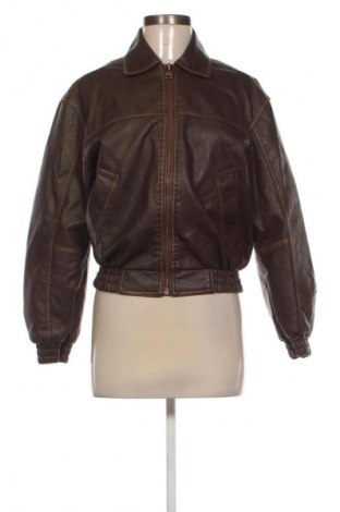 Дамско кожено яке Bershka, Размер XS, Цвят Кафяв, Цена 38,85 €