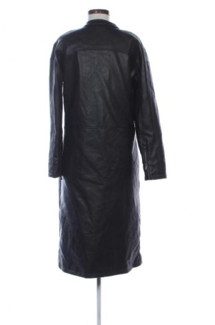 Damski płaszcz Clockhouse, Rozmiar S, Kolor Czarny, Cena 47,99 zł