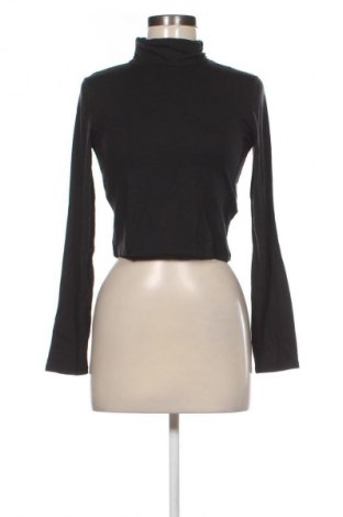 Дамско полo Bershka, Размер M, Цвят Черен, Цена 13,29 €