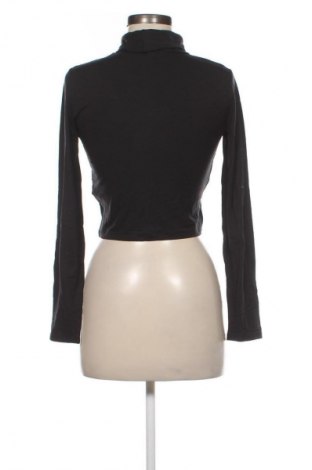 Дамско полo Bershka, Размер M, Цвят Черен, Цена 13,29 €