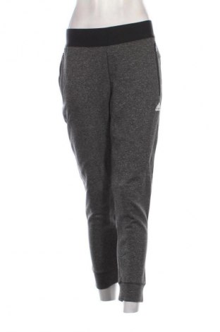 Damen Sporthose Adidas, Größe M, Farbe Mehrfarbig, Preis € 23,99