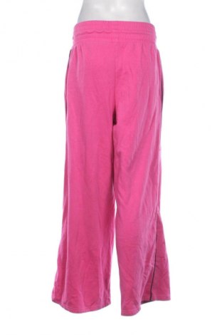 Γυναικείο αθλητικό παντελόνι Barbie, Μέγεθος M, Χρώμα Ρόζ , Τιμή 15,00 €