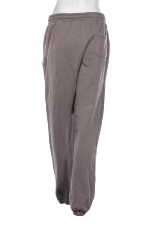 Γυναικείο αθλητικό παντελόνι MAFIA, Μέγεθος L, Χρώμα Γκρί, Τιμή 34,99 €