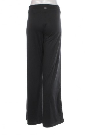 Дамско спортно долнище Reebok, Размер XXL, Цвят Черен, Цена 11,75 €