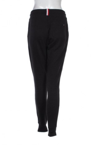 Дамско спортно долнище Tommy Hilfiger, Размер S, Цвят Многоцветен, Цена 97,14 €