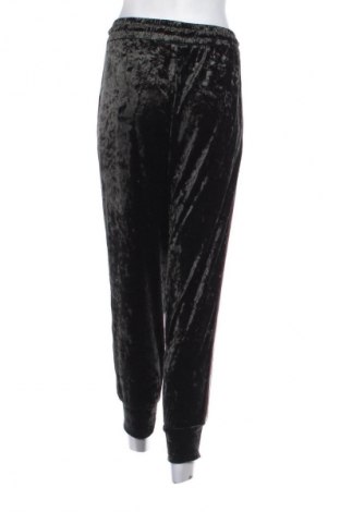 Дамско спортно долнище Zara, Размер L, Цвят Многоцветен, Цена 13,81 €