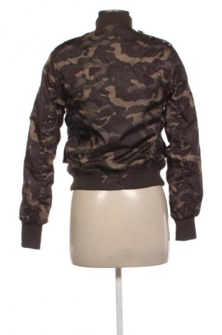 Дамско яке Bershka, Размер XS, Цвят Многоцветен, Цена 10,73 €