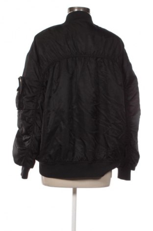 Kurtka damska Bershka, Rozmiar L, Kolor Czarny, Cena 46,99 zł