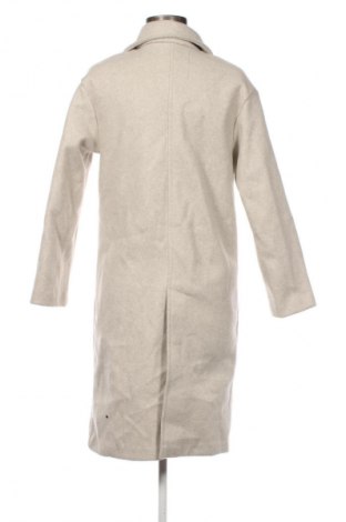 Kurtka damska Bershka, Rozmiar XS, Kolor ecru, Cena 130,99 zł