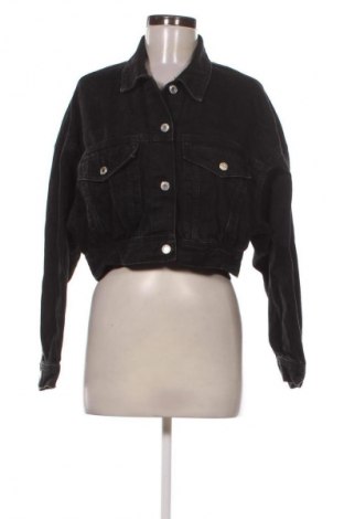 Kurtka damska Bershka, Rozmiar S, Kolor Czarny, Cena 30,99 zł