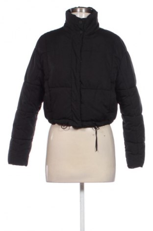 Kurtka damska Bershka, Rozmiar XS, Kolor Czarny, Cena 133,96 zł