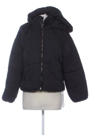 Дамско яке Bershka, Размер XS, Цвят Черен, Цена 12,78 €