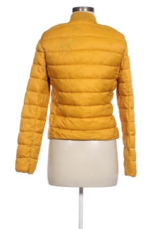 Női dzseki Bershka, Méret M, Szín Narancssárga
, Ár 5 889 Ft