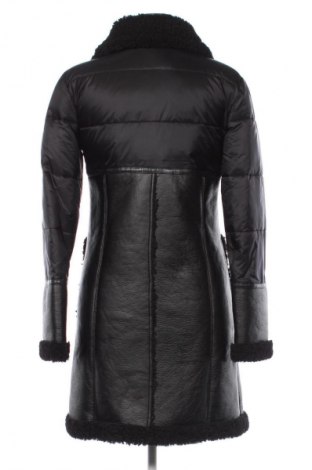 Dámský kabát  Pinko, Velikost S, Barva Černá, Cena  4 855,00 Kč