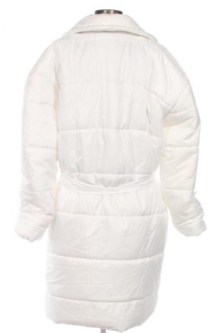 Дамско яке Unbranded, Размер L, Цвят Бял, Цена 21,48 €