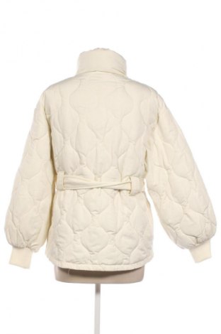 Damenjacke Unbranded, Größe M, Farbe Ecru, Preis 30,00 €