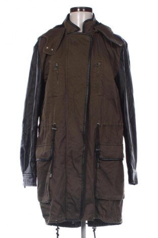 Дамско яке Zara, Размер L, Цвят Зелен, Цена 20,90 €