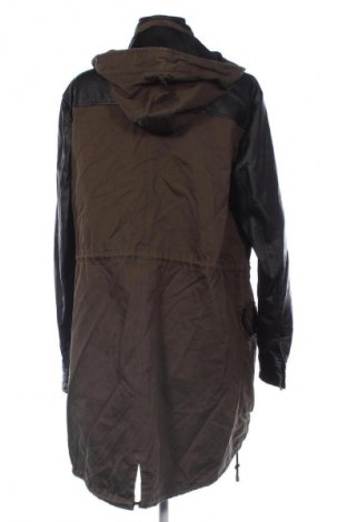 Дамско яке Zara, Размер L, Цвят Зелен, Цена 20,90 €