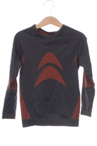 Kinder Shirt Unbranded, Größe 6-7y/ 122-128 cm, Farbe Grau, Preis 5,99 €