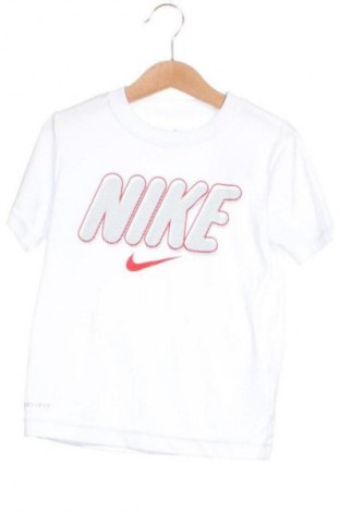 Детска тениска Nike, Размер 3-4y/ 104-110 см, Цвят Многоцветен, Цена 12,85 €