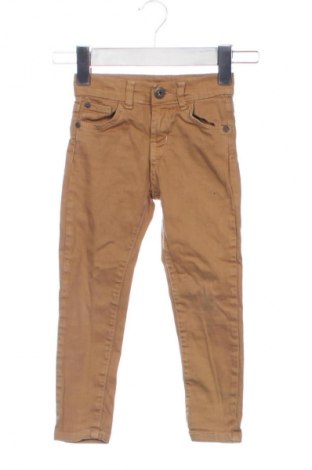 Παιδικά τζίν Unbranded, Μέγεθος 3-4y/ 104-110 εκ., Χρώμα Κίτρινο, Τιμή 16,00 €