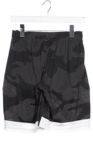 Pantaloni scurți pentru copii Under Armour, Mărime 10-11y/ 146-152 cm, Culoare Multicolor, Preț 72,00 Lei