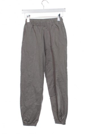 Gyerek nadrág Unbranded, Méret 10-11y / 146-152 cm, Szín Szürke, Ár 4 473 Ft