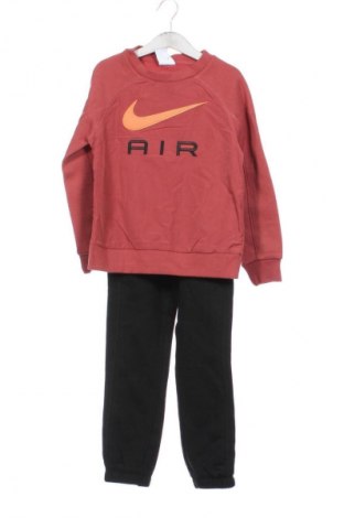Dětská sportovní souprava Nike, Velikost 4-5y/ 110-116 cm, Barva Vícebarevné, Cena  1 329,00 Kč