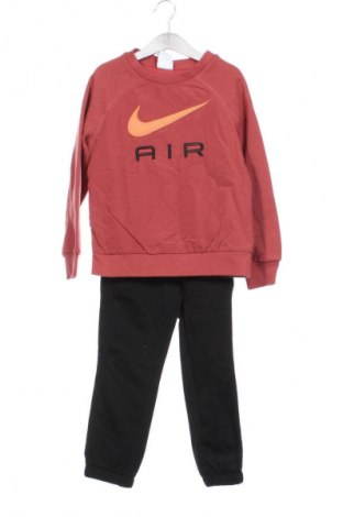 Detská športová súprava Nike, Veľkosť 4-5y/ 110-116 cm, Farba Viacfarebná, Cena  52,95 €