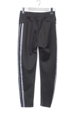 Detské tepláky Adidas, Veľkosť 10-11y/ 146-152 cm, Farba Viacfarebná, Cena  16,95 €