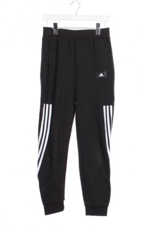Детско спортно долнище Adidas, Размер 15-18y/ 170-176 см, Цвят Черен, Цена 17,46 €