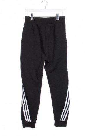 Детско спортно долнище Adidas, Размер 15-18y/ 170-176 см, Цвят Черен, Цена 17,46 €
