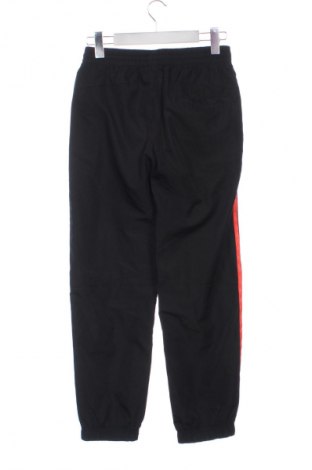 Детско спортно долнище Adidas, Размер 11-12y/ 152-158 см, Цвят Черен, Цена 17,00 €