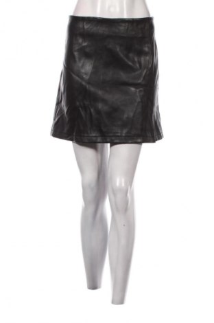 Кожена пола Miss Selfridge, Размер XL, Цвят Черен, Цена 3,06 €