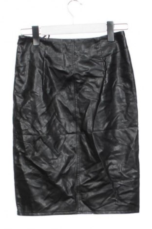 Кожена пола SHEIN, Размер XS, Цвят Черен, Цена 4,60 €