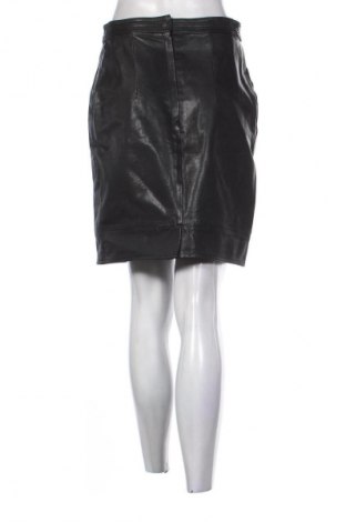 Кожена пола Unbranded, Размер S, Цвят Черен, Цена 26,07 €