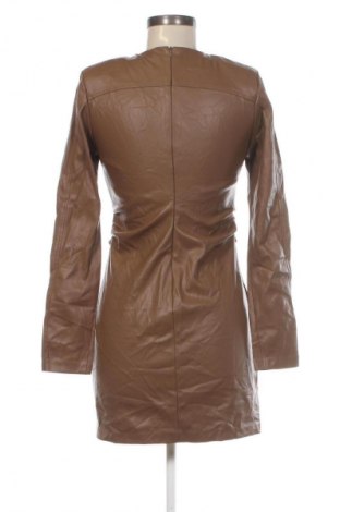 Bőrruha Zara, Méret M, Szín Barna, Ár 4 019 Ft