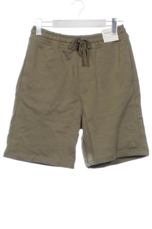 Ανδρικό κοντό παντελόνι Pull&Bear, Μέγεθος S, Χρώμα Πράσινο, Τιμή 23,99 €