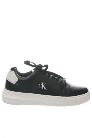 Férfi cipők
 Calvin Klein Jeans, Méret 43, Szín Fekete, Ár 32 519 Ft