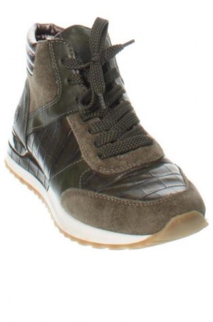 Férfi cipők
 Remonte, Méret 38, Szín Sokszínű, Ár 14 669 Ft