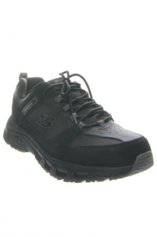 Férfi cipők
 Skechers, Méret 45, Szín Fekete, Ár 42 219 Ft