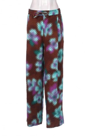 Пола - панталон Essentiel, Размер XL, Цвят Многоцветен, Цена 18,91 €