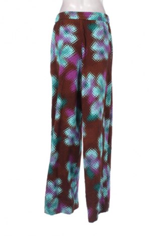 Пола - панталон Essentiel, Размер XL, Цвят Многоцветен, Цена 18,91 €