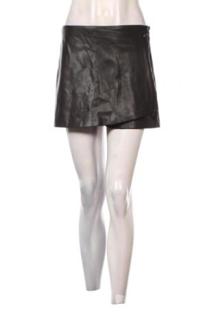 Sukňa- nohavice  Stradivarius, Veľkosť M, Farba Čierna, Cena  5,95 €