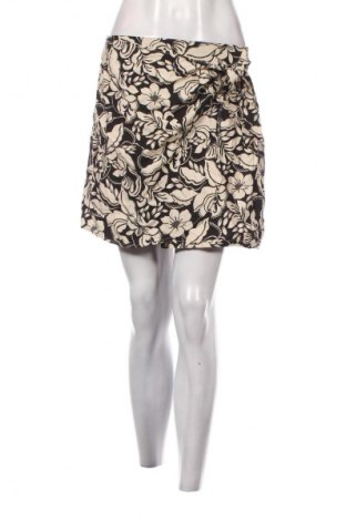 Пола - панталон Unbranded, Размер M, Цвят Многоцветен, Цена 4,60 €