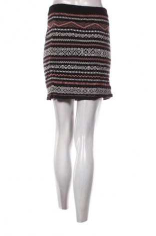 Пола About You, Размер M, Цвят Многоцветен, Цена 5,11 €