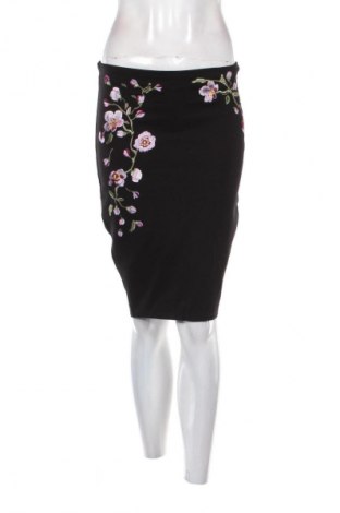 Пола Amisu, Размер S, Цвят Многоцветен, Цена 9,70 €