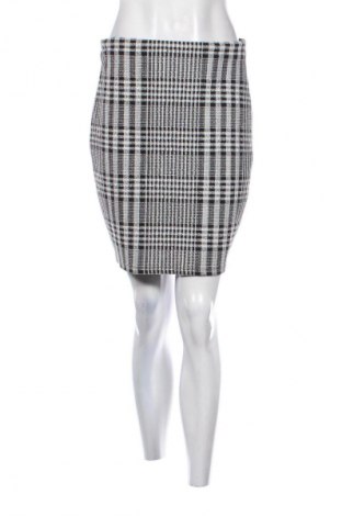 Пола Amisu, Размер L, Цвят Многоцветен, Цена 9,70 €