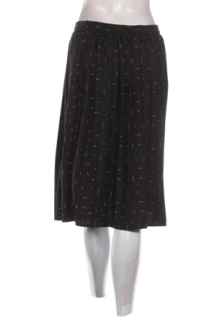 Пола Beloved, Размер M, Цвят Черен, Цена 9,71 €